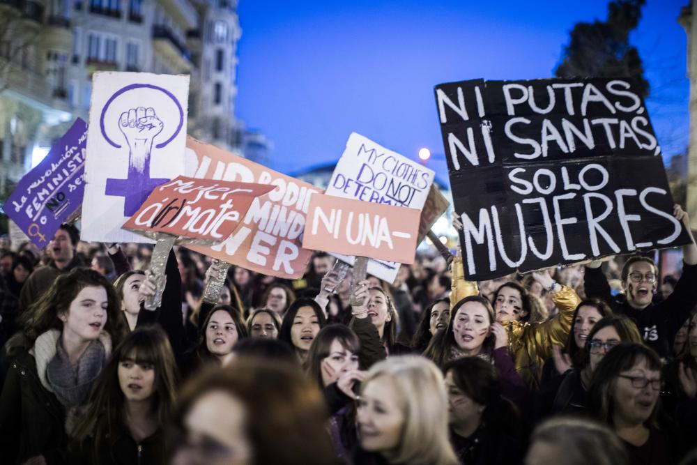 La huelga feminista en el País Valencià // Levante